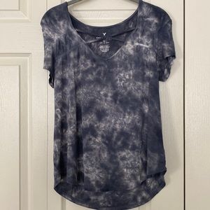 Women’s American Eagle T-shirt